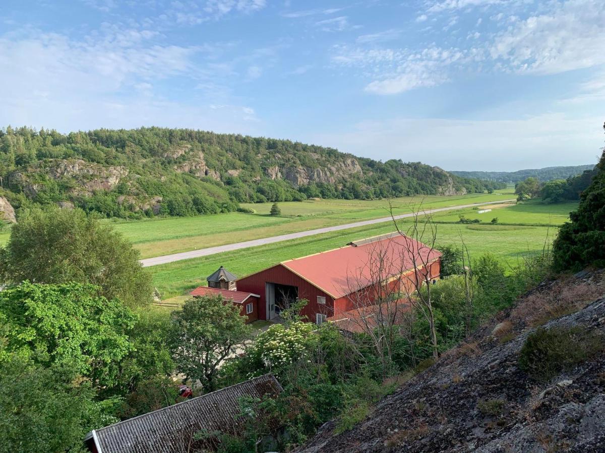 Naturnaera Gard I Tyfta Buitenkant foto